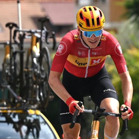 Ciclista Simon Dalby