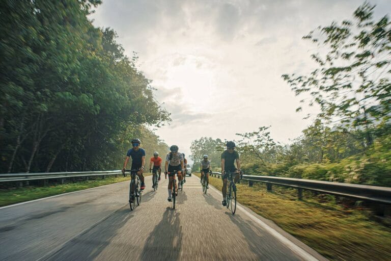Como Pedalar Mais Rápido: O Poder do Treino de Cadência no Ciclismo