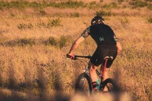 Como Controlar o Ácido Láctico: Nutrição para Combater a Fadiga Muscular no MTB