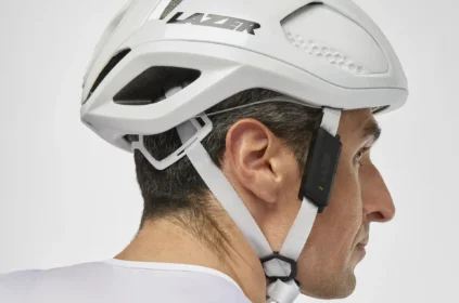 Lazer VeloVox: Sistema de Comunicação Revolucionário para Ciclistas com Áudio em Ouvido Aberto