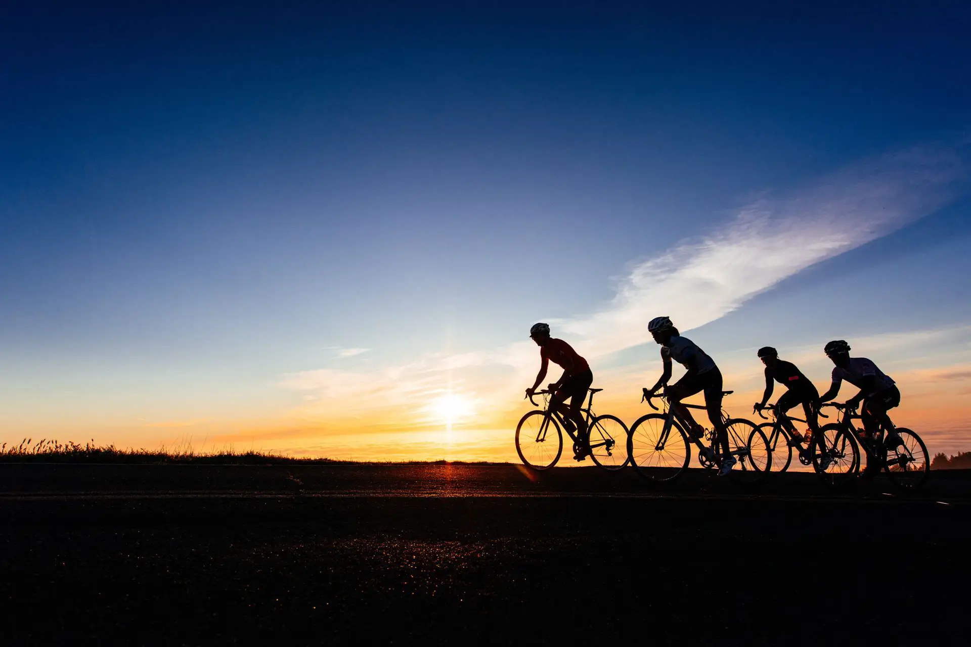 A Revolução das Duas Rodas: Como o Ciclismo e os Grupos de Pedal Transformam o Brasil