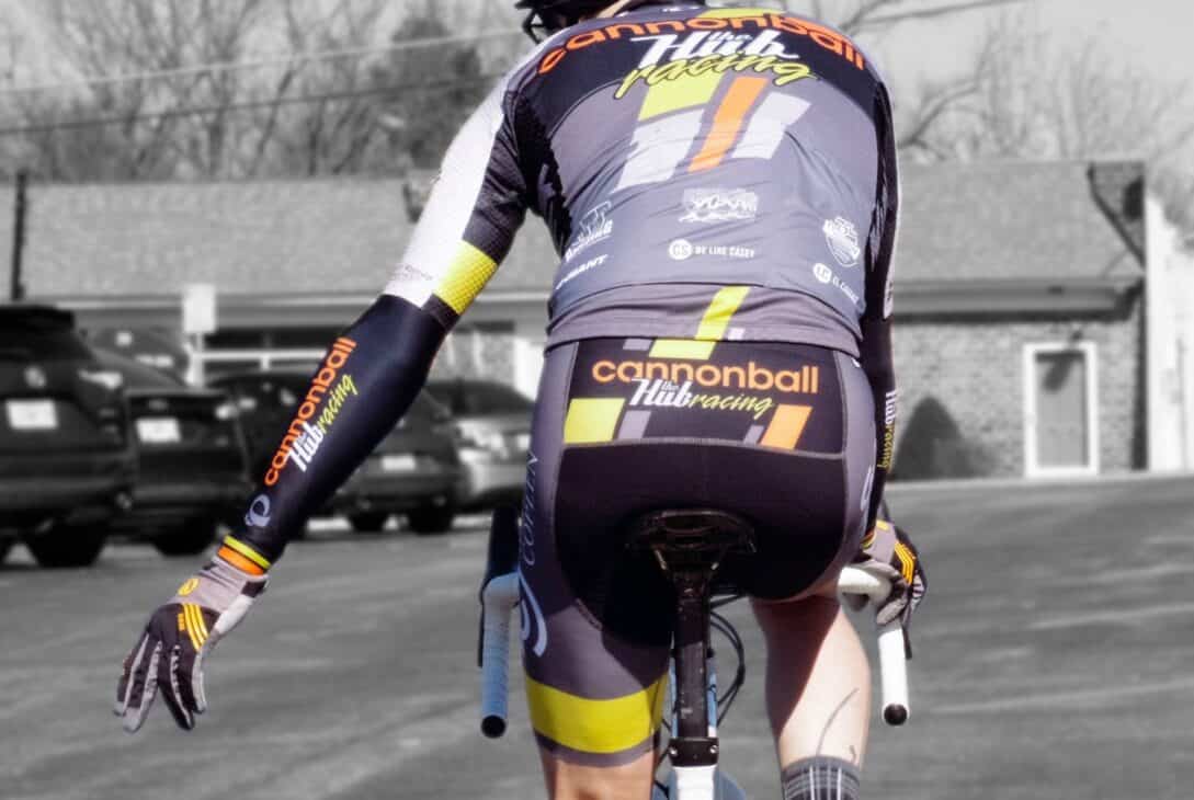 Bicicleta de ciclismo em action, esporte, treino, strada, rodada, mountain bike, bike, ciclismo, pedal, esportes ao ar livre.