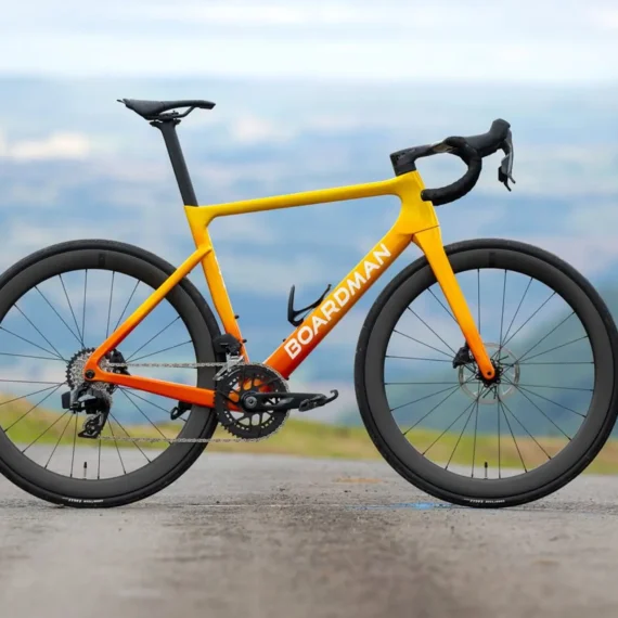 Boardman SLR 9.4 Carbon Ltd 2025