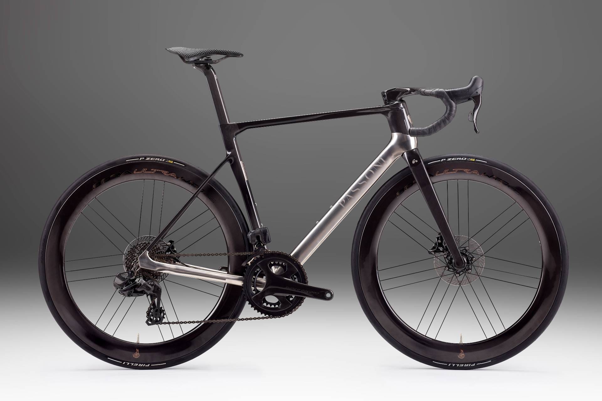 Passoni AT-01 Animus Titanium: A Primeira Bike Aerodinâmica da Marca Italiana