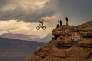 O Acidente de Adolf Silva e a Responsabilidade do Red Bull Rampage