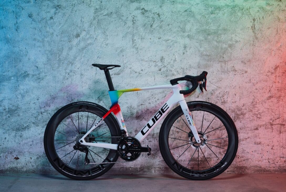 Team TotalEnergies Firma Parceria com CUBE