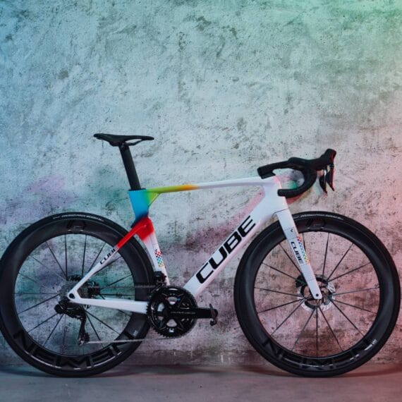 Team TotalEnergies Firma Parceria com CUBE