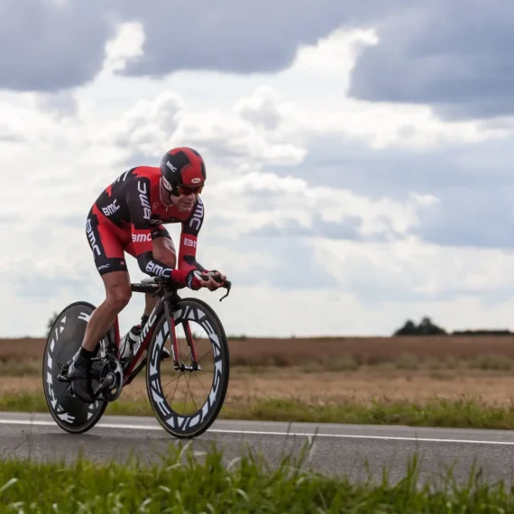 Como Treinar para se Tornar um Ciclista de Elite
