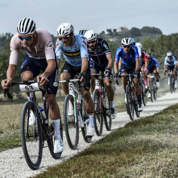 Série Mundial de Gravel da UCI Chega a 45 Eventos em 2026