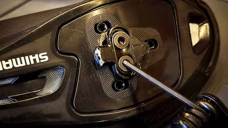 Removendo os Taquinhos de ciclismo Antigos