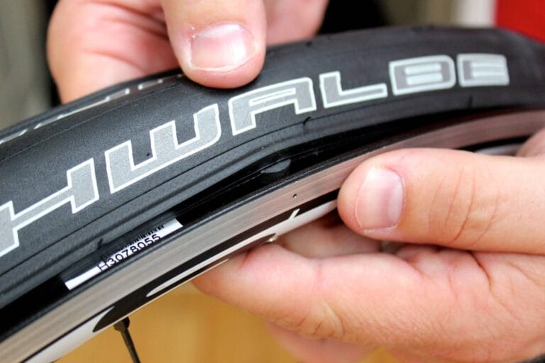Como Instalar Pneus Tubeless na Sua Bike