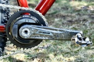 Treinamento com Frequência Cardíaca vs Potência: Qual o Melhor para Você?