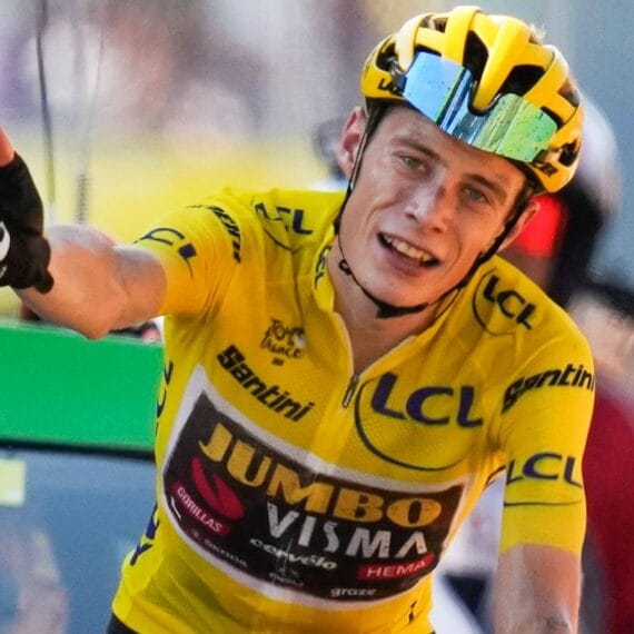 Jonas Vingegaard relembra celebração histórica da Vuelta