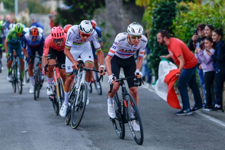 A Força Bruta Não Basta: Nibali Explica Por Que Pogacar Ainda Não Venceu a Milano-Sanremo