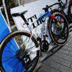 Nova Cannondale SuperSix Evo Surpreende no Tour Down Under com Mudanças Sutis e Evolução Tecnológica