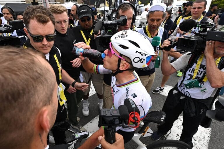 UCI Declara Posição sobre Cetonas: O Futuro Incerto deste Suplemento Polarizador no Ciclismo Profissional