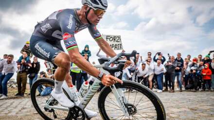Mathieu van der Poel Confirma seu Calendário de Clássicas de 2026