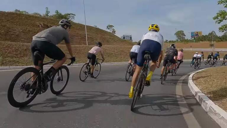 Pelotões de Brasília: O Coração Pulsante do Ciclismo na Capital Federal
