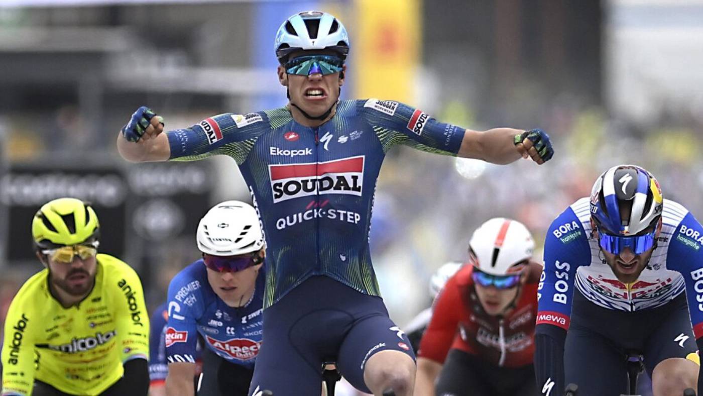 Volta ao Algarve 2026: Paul Magnier Vence a 1ª Etapa – Veja o Vídeo