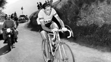 Os 10 Maiores Ciclistas da História: Ranking Definitivo 2026