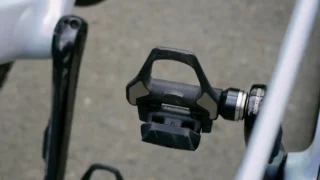 Os Pedais da Shimano que Custaram Paris-Roubaix a Van der Poel