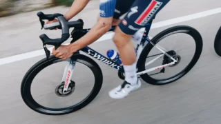 Specialized perde a Soudal Quick-Step depois de quase 20 anos e uma coleção de camisas arco-íris