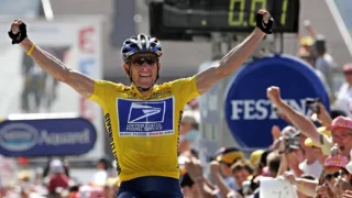 Lance Armstrong Decreta: Tadej Pogačar é o Maior Ciclista de Todos os Tempos