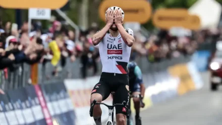 Giro d’Italia 2026, etapa 5: Arrieta cai, pega o caminho errado e ainda vence em Potenza – Vídeo