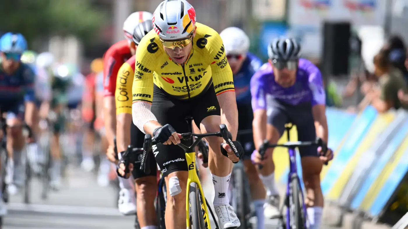 Van Aert abandona o Tour Auvergne com o cotovelo infeccionado — e a maior vítima não é ele, é Vingegaard