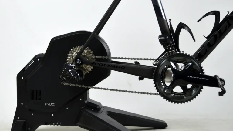 Rolo de treino: direct drive vs roda, apps e plano para não virar cabide