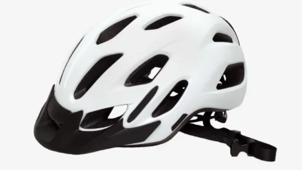 Capacete com MIPS vale a pena? O que a evidência mostra