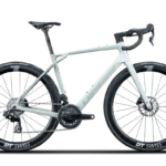 Sua bike é de uma marca que quebrou. No Brasil, quem responde pela garantia não é a fábrica